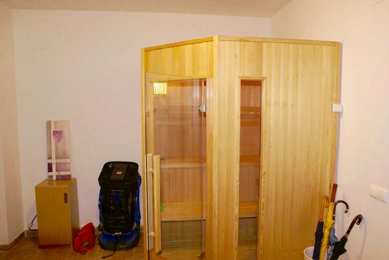 Cubelles Hlclub House