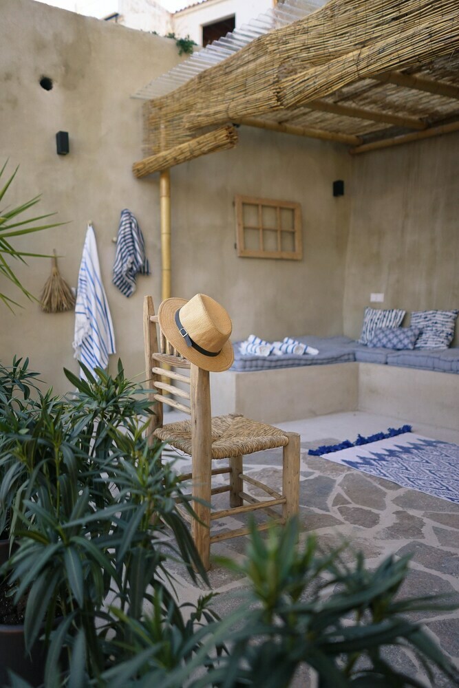 Aparthotel Ronda Center Apartments With Pool