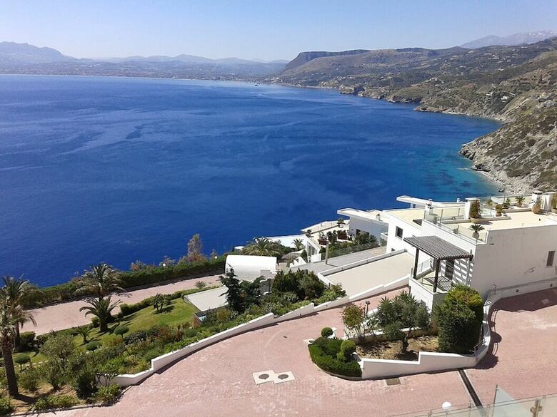 Apartamentos Luxurious Suite Athena Near To Beach