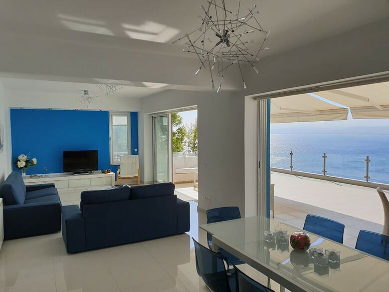 Apartamentos Luxurious Suite Athena Near To Beach