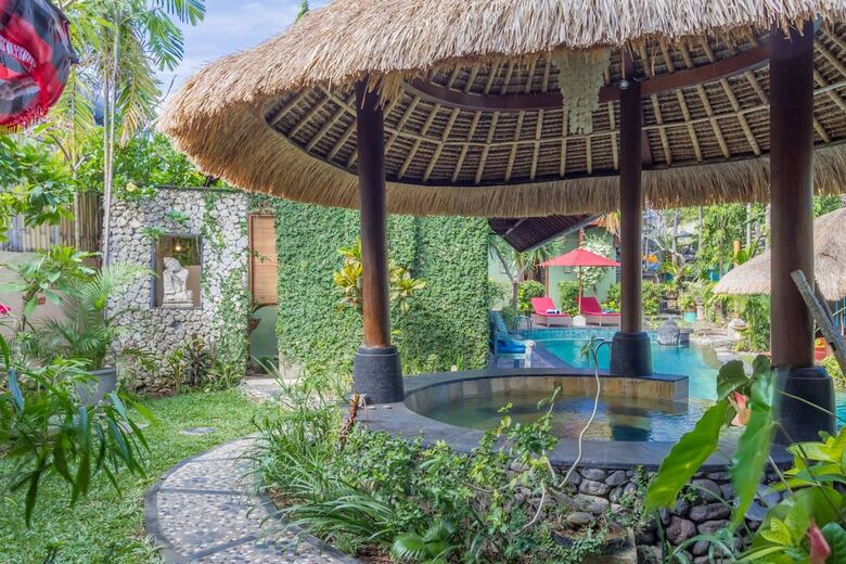Villa Santhi
