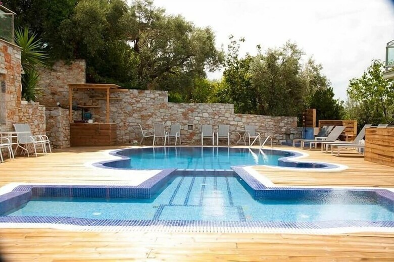 Apartamentos Axion Esti