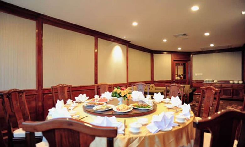 Lao Plaza Hotel