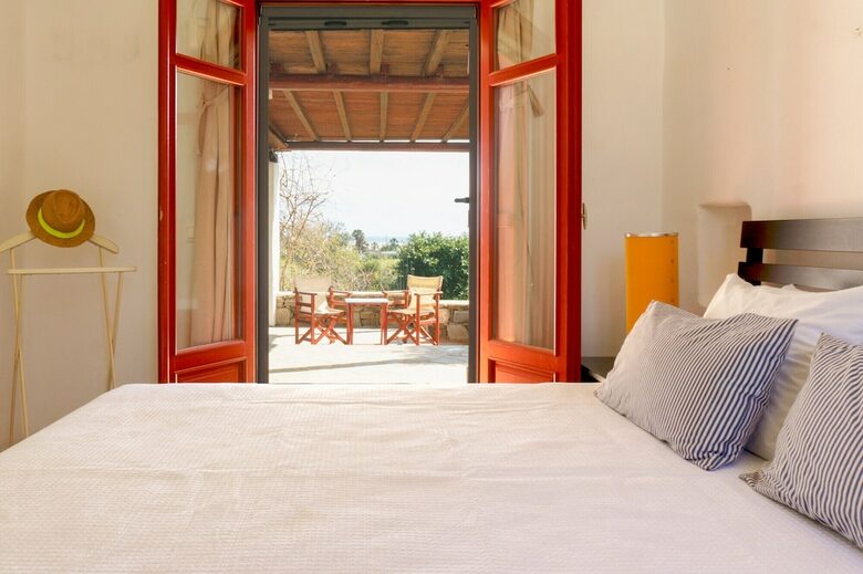 Villa Ourania On The Ambelas Coast With Garden