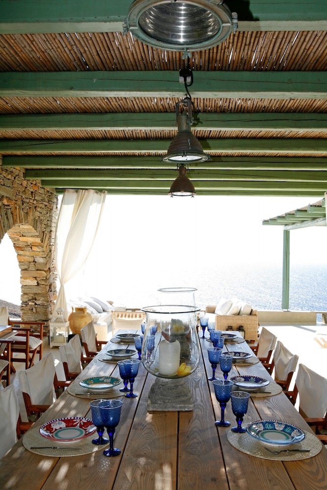 Villa Martha With Pool And Stunning Views