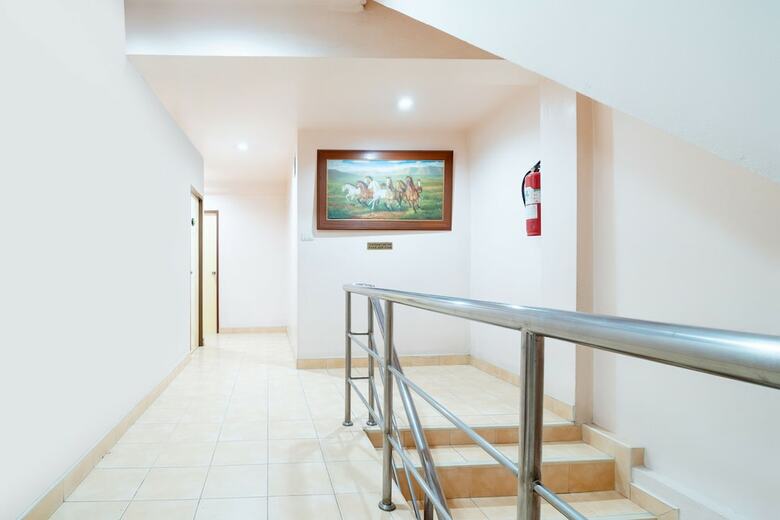 Hotel Oyo 811 Jasmine Villa