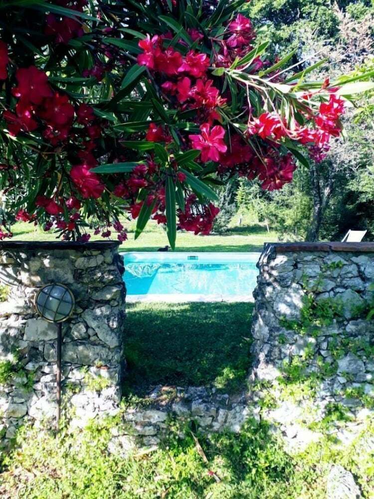 Casa Colli By Vacation In Lucca