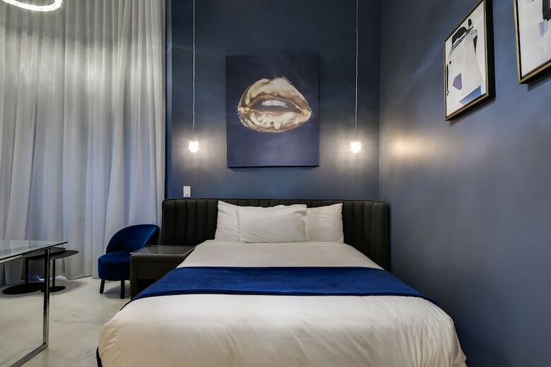 Aparthotel Bouticroom Studios  Museums Premiumstays