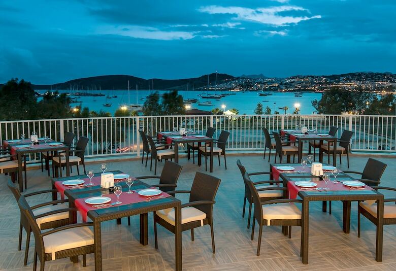 Hotel Bodrum Beach Resort - All Inclusive