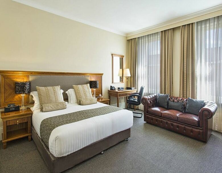 The Grand Hotel Launceston
