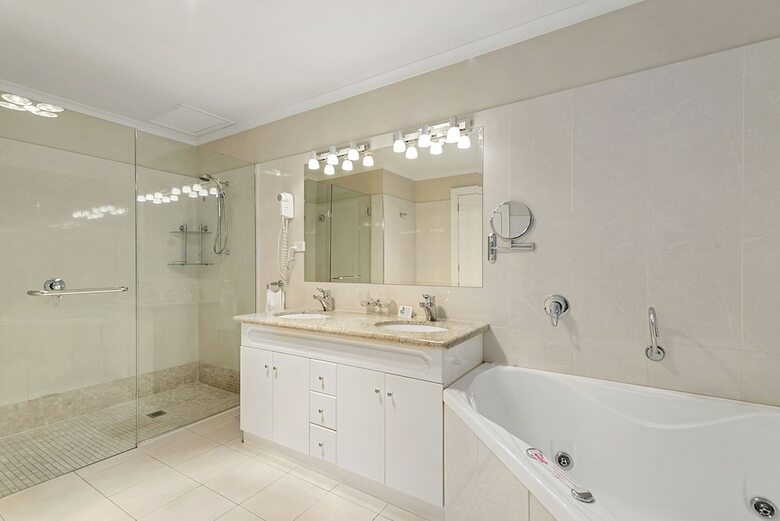 The Grand Hotel Launceston