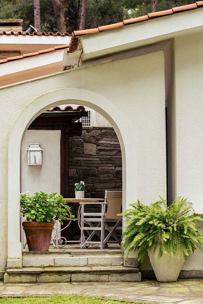 Villa Kallisti In Sani With Garden And Pool