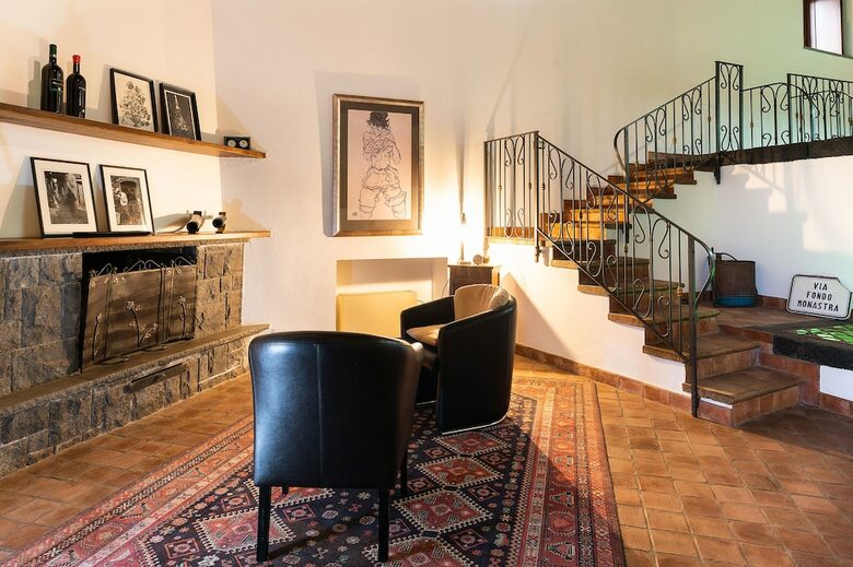 Villa Palmento La Rosa