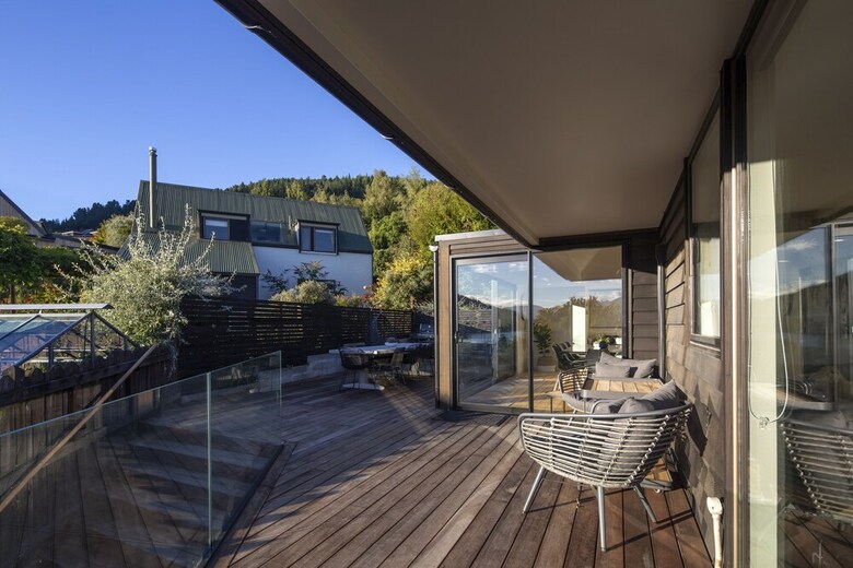 Mountain Utopia