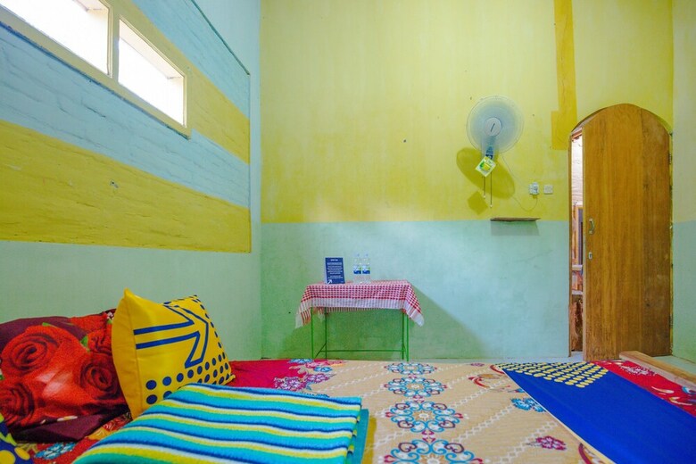 Hostal Spot On 1762 Gandrung Payungan Family