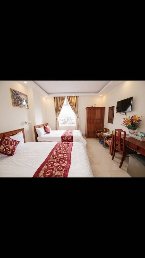 Linh Lan Hotel