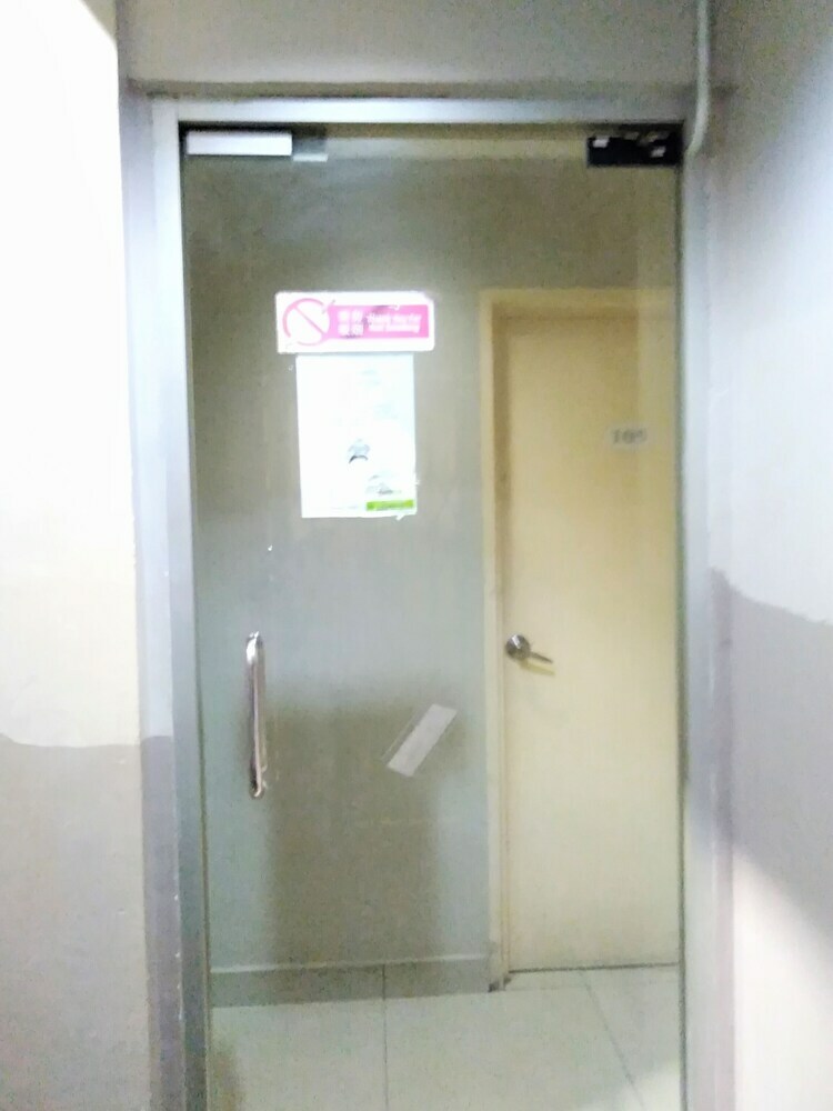 Hotel Oyo 89950 365 Nice Stay