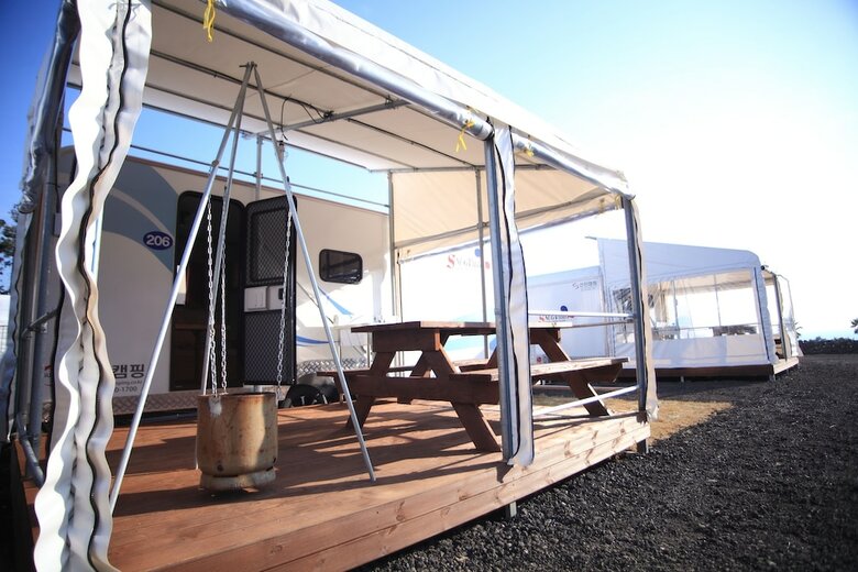 Pamping Jeju Caravan