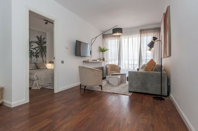 Apartamentos Plaza de Castilla III