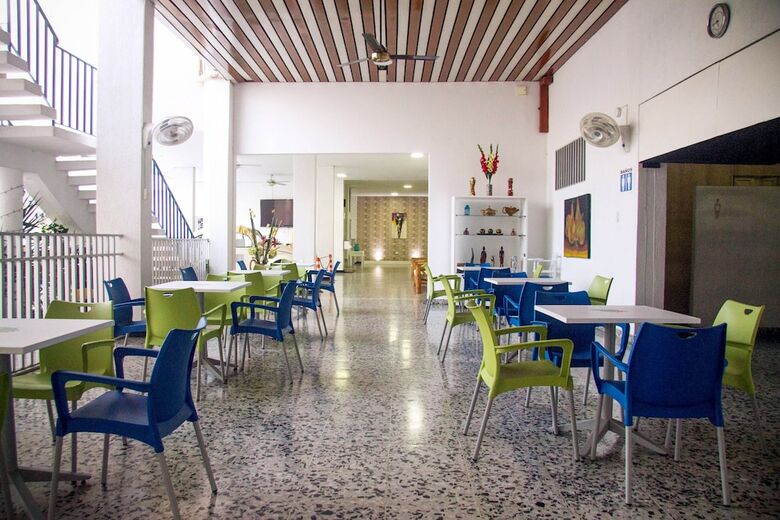 Hotel Mall Santana Del Rio