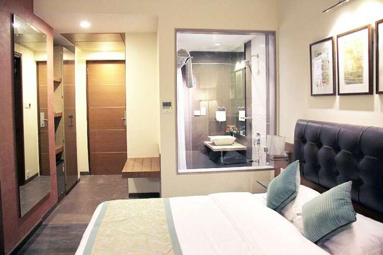 Riverview Hotel