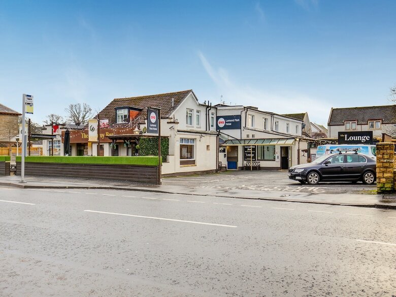 Oyo Lomond Park Hotel
