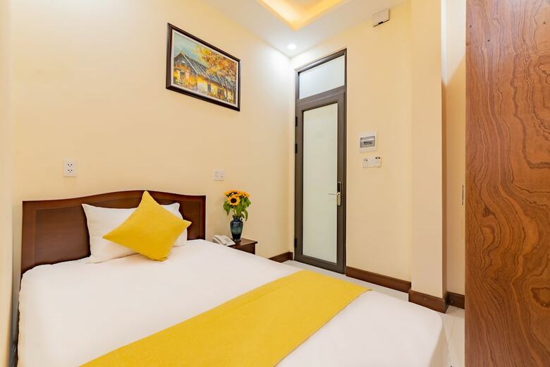 Green Hill Hotel