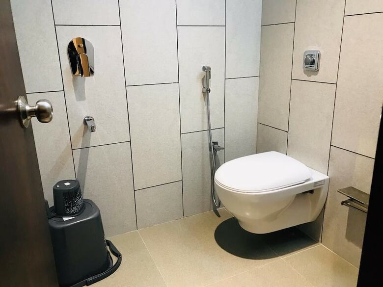 Hotel Flora Suites