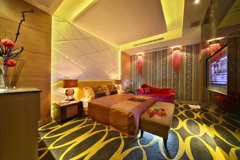 Hotel Shining Motel