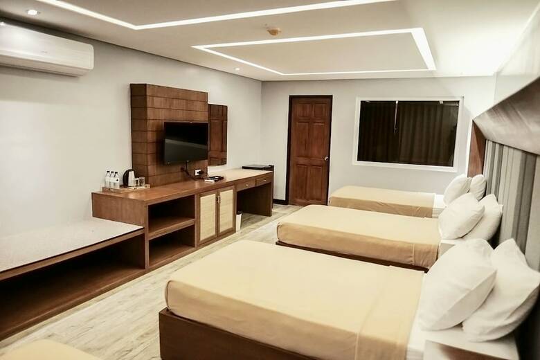 Hotel Lakawon Island Resort
