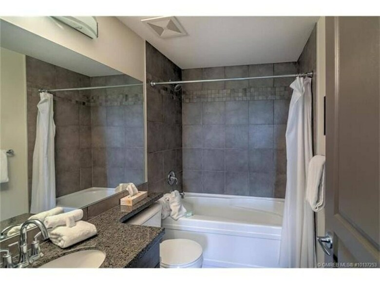 One Of A Kind, Top Floor Apartment At Playa #632