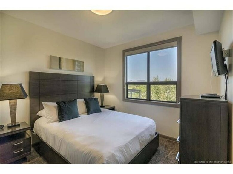 One Of A Kind, Top Floor Apartment At Playa #632
