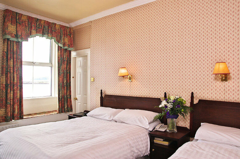 Hotel Commodore