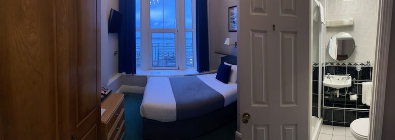 Hotel Commodore