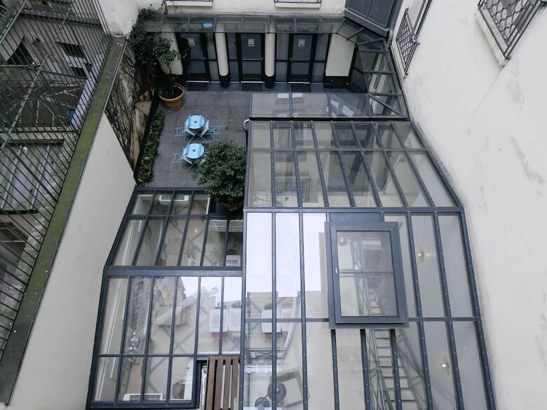 Hotel Ibis Paris Opera La Fayette