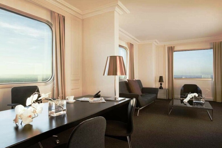 Hotel Novotel Paris Tour Eiffel