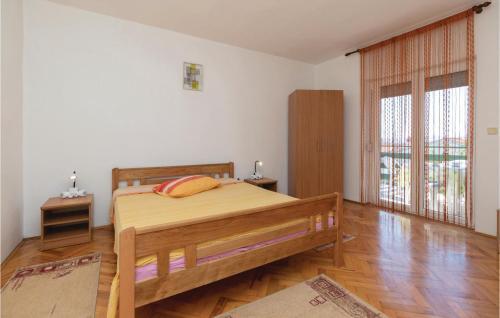 Apartment Branimira Gusica Cr