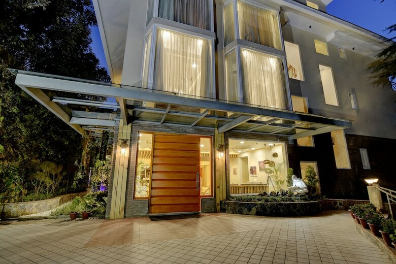 Hotel Yog Wellness By Amritara