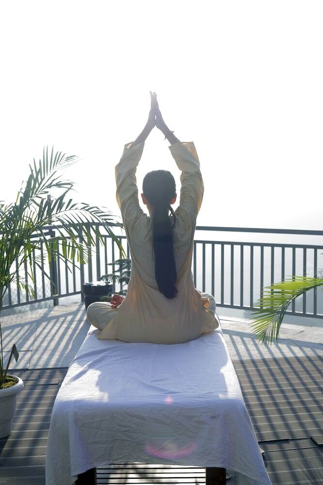 Hotel Yog Wellness By Amritara