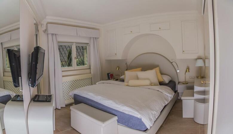 President Boutique Apartment