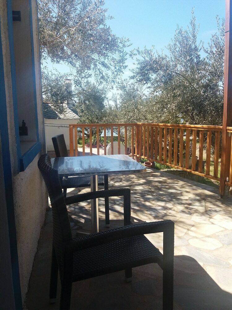 Apartamentos Megalos Mourtias