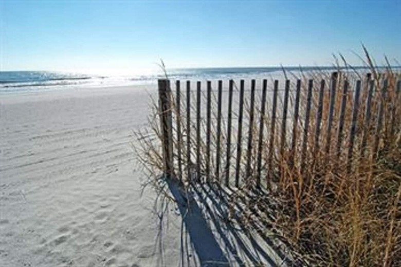 Ashworth By Elliott Beach Rentals