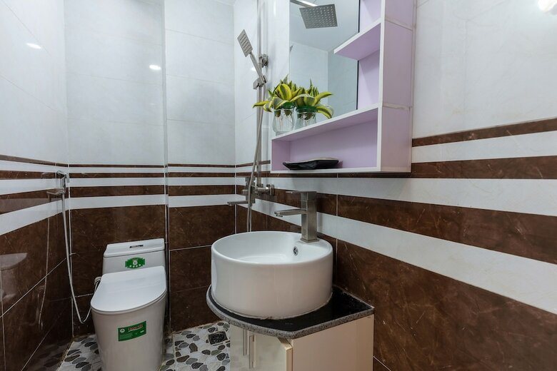 Royal Airport Hotel - Convenient & Friendly