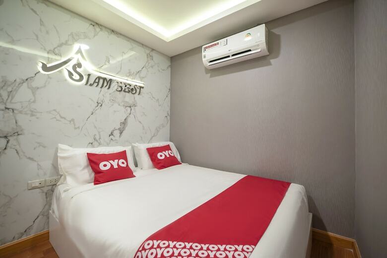Hotel Oyo 455 Siam Best 2