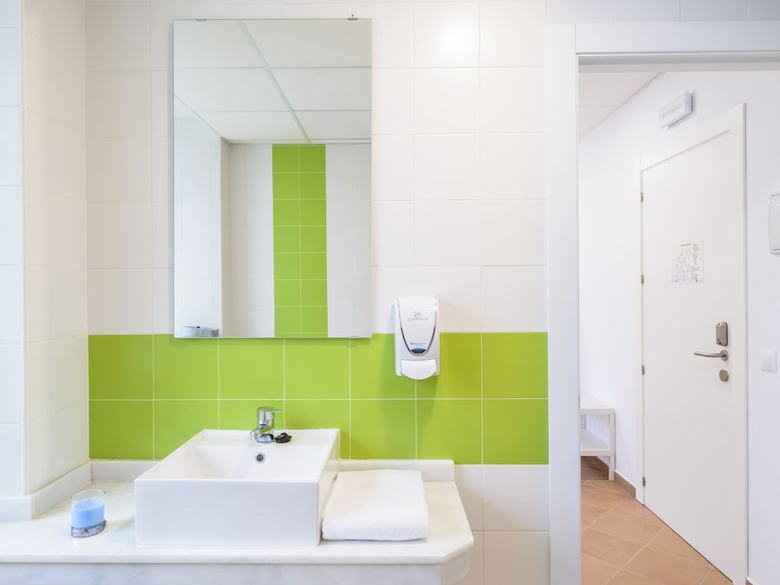 Hostal Benarrab� Hostel