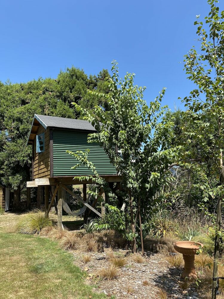 Tui Ridge Eco Cabins