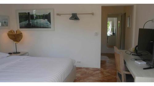 Hotel Gabi Leaf