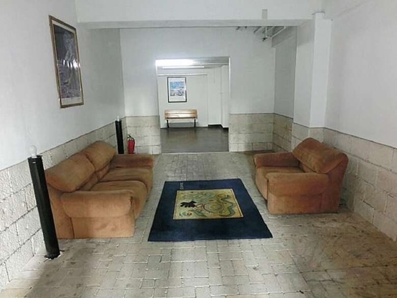 R Hotel
