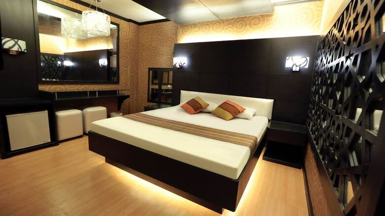 Hotel 2016 Manila