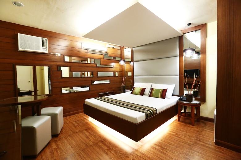 Hotel 2016 Manila